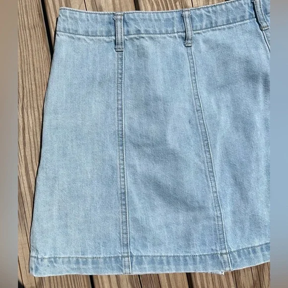 forever 21 jean skirt with buttons down front - Picture 11 of 11